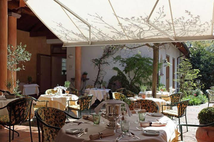 להר Hotel-Restaurant Adler מראה חיצוני תמונה
